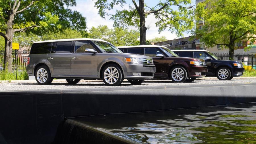  Ford Flex 2008 года  (фото 38 из 142)
